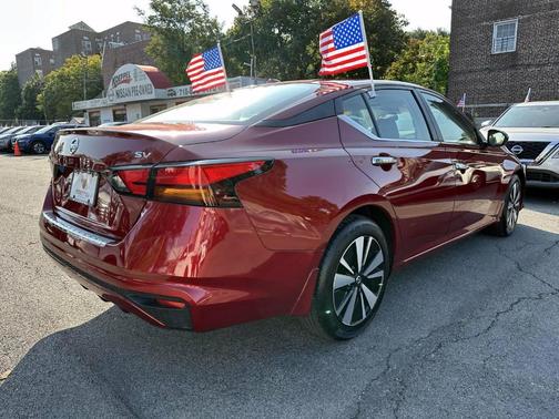 2022 Nissan Altima 2.5 SV