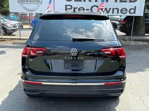 2022 Volkswagen Tiguan 2.0T SE