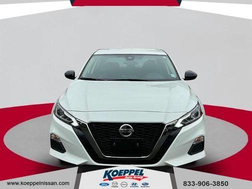 2022 Nissan Altima 2.5 SR