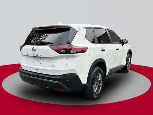 2021 Nissan Rogue S