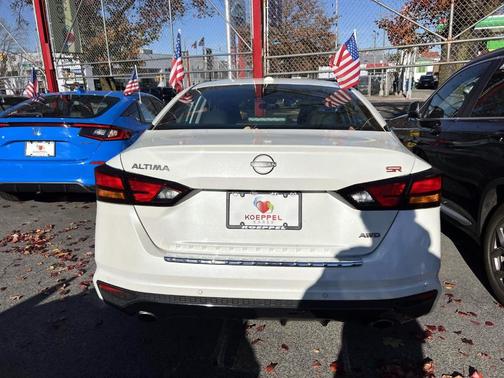 2023 Nissan Altima 2.5 SR