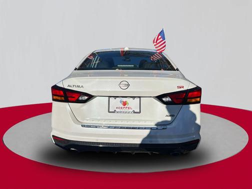 2023 Nissan Altima 2.5 SR