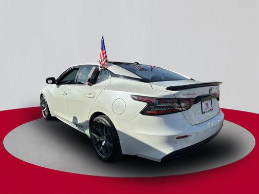 2023 Nissan Maxima SR