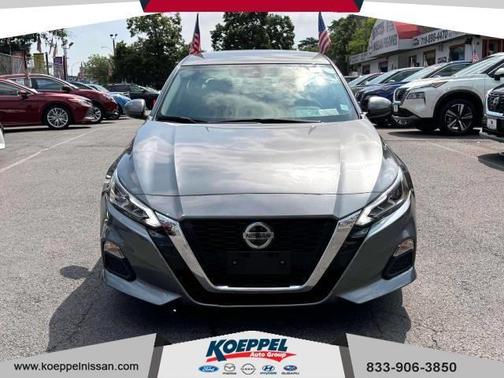 2022 Nissan Altima 2.5 SV