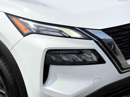 2022 Nissan Rogue S