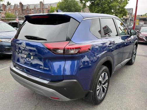 2022 Nissan Rogue SV