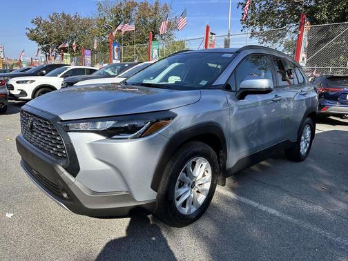 2022 Toyota Corolla Cross LE
