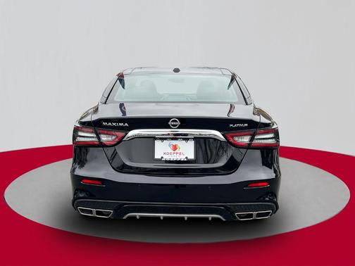 2023 Nissan Maxima Platinum
