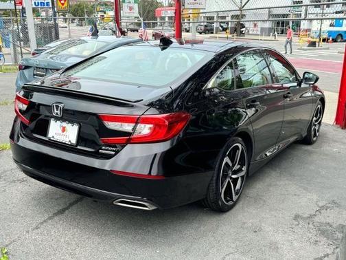 2022 Honda Accord Sport SE