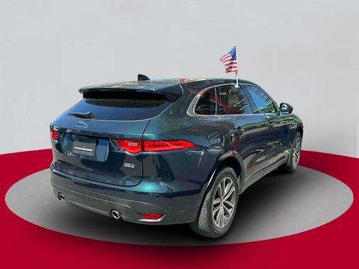 2017 Jaguar F-PACE 35t Prestige