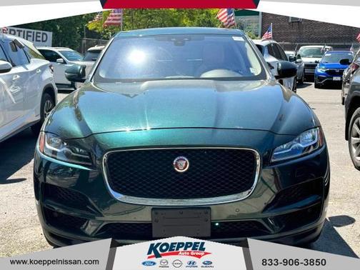 2017 Jaguar F-PACE 35t Prestige