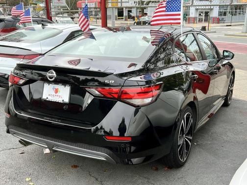 2021 Nissan Sentra SR