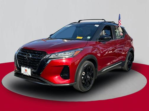 2021 Nissan Kicks SR