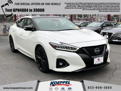 2023 Nissan Maxima SR