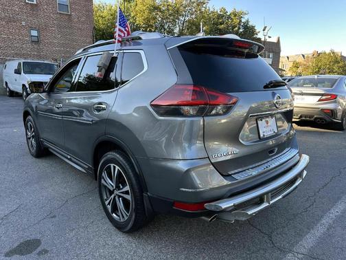 2018 Nissan Rogue SL
