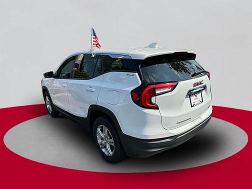 2022 GMC Terrain SLE