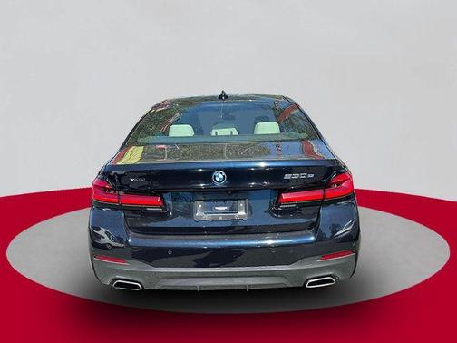 2022 BMW 530e 530e xDrive