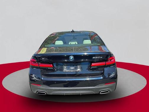 2022 BMW 530e 530e xDrive