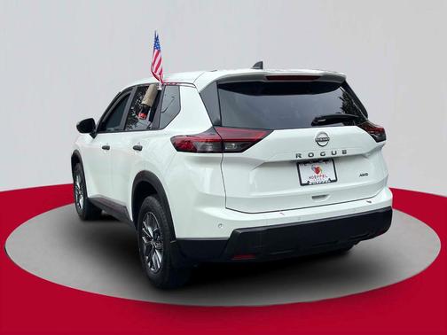 2024 Nissan Rogue S