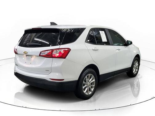 Summit White 2021 Chevrolet Equinox LS