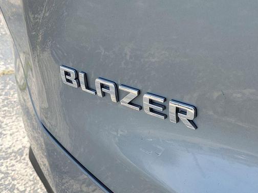 Sterling Gray Metallic 2024 Chevrolet Blazer LT