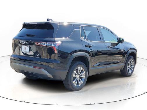 Mosaic Black Metallic 2026 Chevrolet Equinox LT