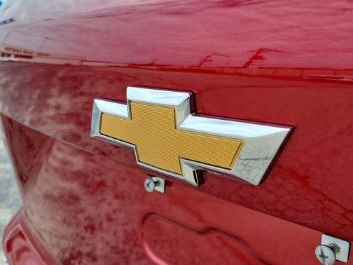 Radiant Red 2026 Chevrolet Equinox LT