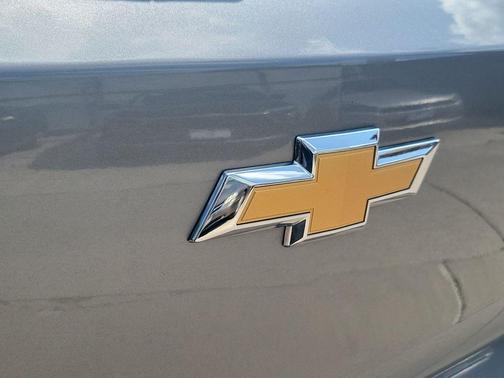 Sterling Gray Metallic 2025 Chevrolet Trailblazer LT