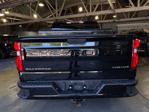 Black 2021 Chevrolet Silverado 1500 Custom