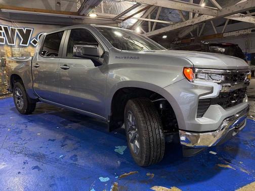 Sterling Gray Metallic 2026 Chevrolet Silverado 1500 LT