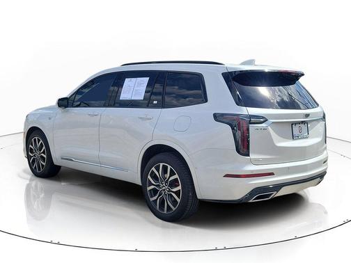 Crystal White Tri-Coat 2022 Cadillac XT6 Sport AWD