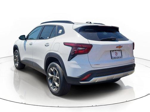 Summit White 2026 Chevrolet Trax LT