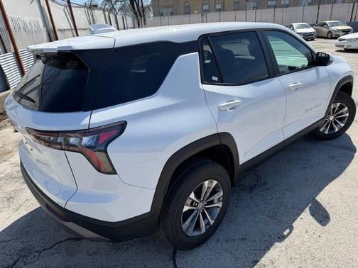 Summit White 2026 Chevrolet Equinox LT