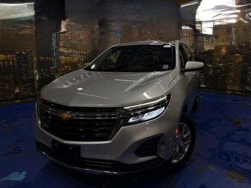 Silver Ice Metallic 2022 Chevrolet Equinox 1LT