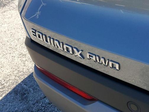 Sterling Gray Metallic 2026 Chevrolet Equinox LT