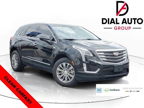 Stellar Black Metallic 2019 Cadillac XT5 Luxury