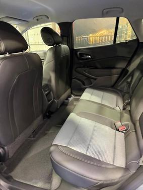 Sterling Gray Metallic 2026 Chevrolet Trax LT