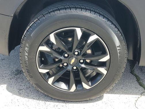 Summit White 2022 Chevrolet Trailblazer LT