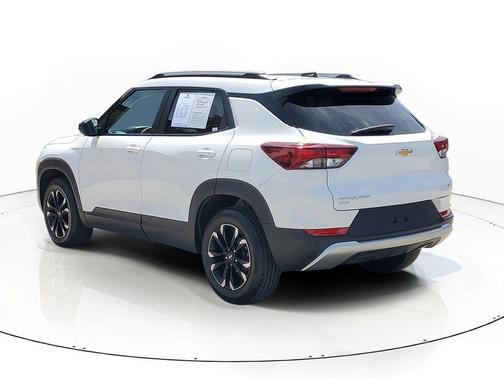 Summit White 2022 Chevrolet Trailblazer LT