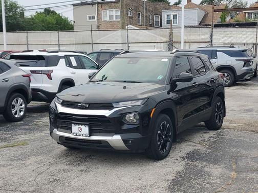 Mosaic Black Metallic 2021 Chevrolet Trailblazer LT