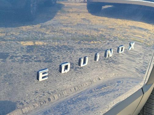 Lakeshore Blue Metallic 2025 Chevrolet Equinox LT