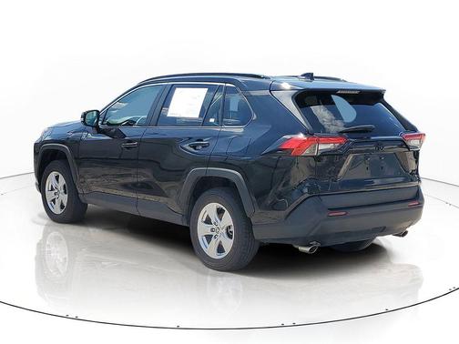 Midnight Black Metallic 2021 Toyota RAV4 XLE