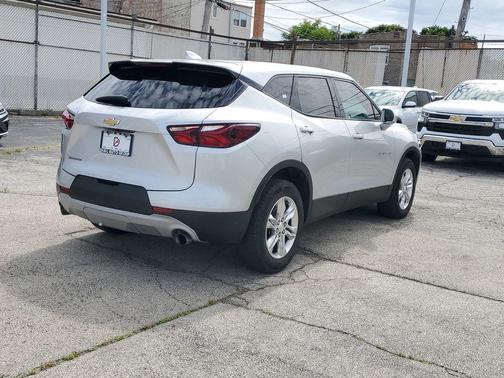 Silver Ice Metallic 2020 Chevrolet Blazer 2LT