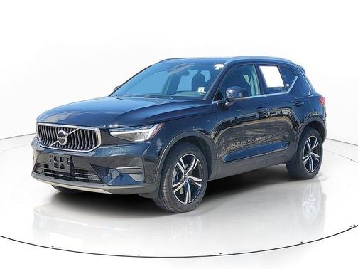 Black 2024 Volvo XC40 B5 Core