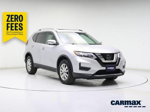 Silver 2017 Nissan Rogue SV