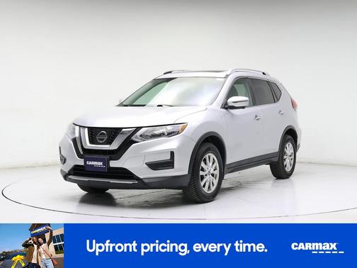 Silver 2017 Nissan Rogue SV