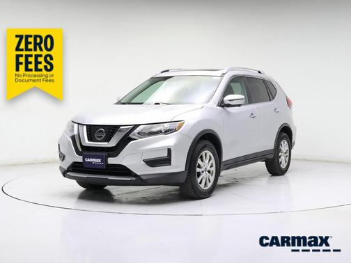 Silver 2017 Nissan Rogue SV