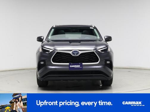 2022 Toyota Highlander Hybrid XLE