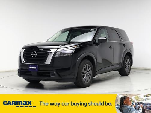 2023 Nissan Pathfinder S