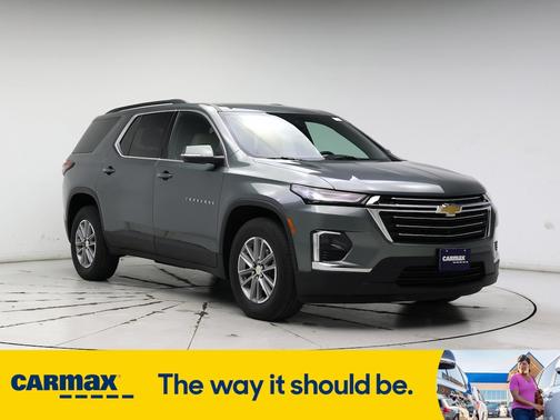 2022 Chevrolet Traverse LT Cloth